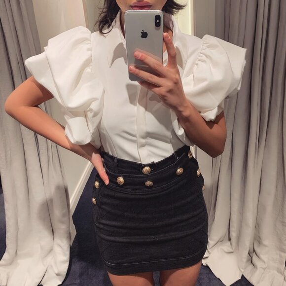 NWOT IVORY & CHAIN White Button Up Blouse | Puff Lettuce Ruffle Sleeve | Size 8 - Picture 2 of 16